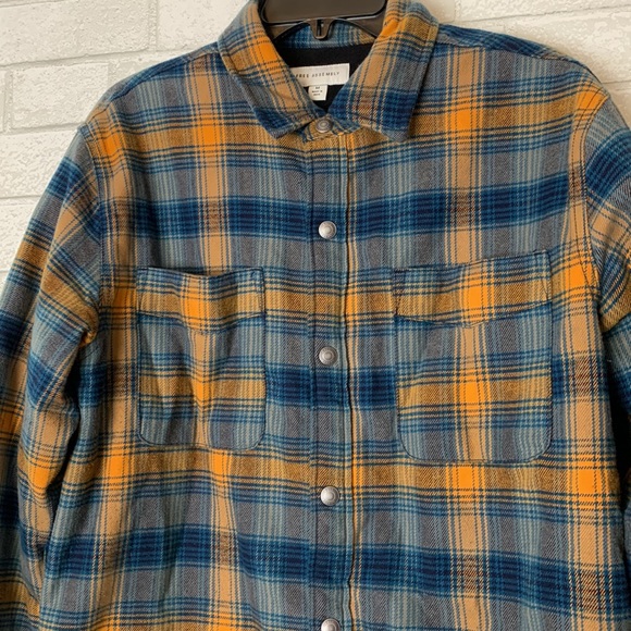 Free Assembly Lined Flannel Work Shirt Jacket Shacket Snap Front - Picture 3 of 11